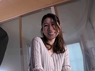 Small Tits And Big Ass Show