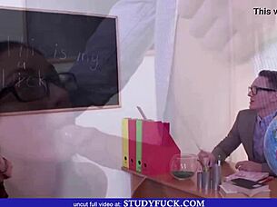 I watch cute russian girl get her pussy eaten close up