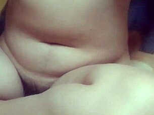 asian babe masturbates wet with vibrator