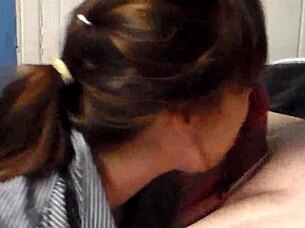 Mayling's Intriguing Blowjob for Papi in Amateur Asian Scene