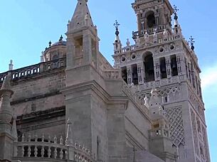 Intense Trio with Big Tits Blondes in Amateur Group