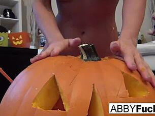 abigail says, 'time to play with myself after carving'