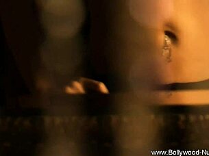 Seductress Indian MILF teases with dance.