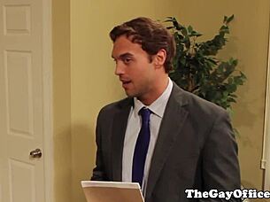Gay Officesex Hunk Sucks And Fucks