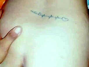 me dijo que tengo unas ricas nalgas mi vagina bien húmeda 😏