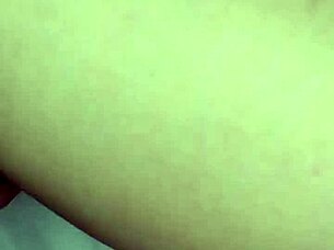 Honeydew87 explores toys and dildos