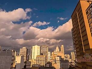 Cleo Cadillac Licks Friend's Pussy In Hotel!