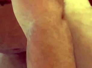 novinho ativo socando com vontade o meu cu guloso