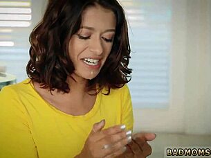 Amanda MILF in Cute Group Threesome Action