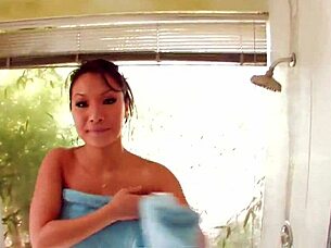 Asa Akira showers nude