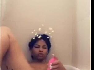 Mulata Paola Feels Intense Pleasure Masturbating In Bathtub