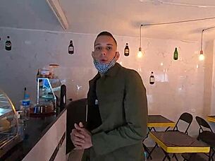 Monique Bertolini Tours Motorhome Workshop In California Usa