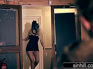 Big Dick Cop Teased by Smokin Hot Female