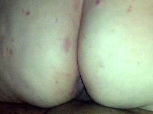 peguei um pintudo na favela pra foder comigo