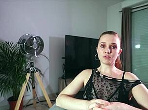 kira, a 32-year-old redhead, tries double vaginal penetration