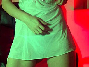 laura fatalle feels horny spanking her ass to orgasm