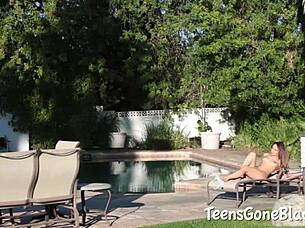 Sarah Luvv Takes on BBC Blowjob and Fucking