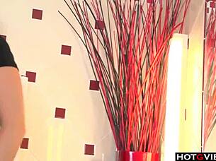 blonde hoe fingers her wet pussy in bathroom