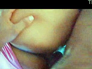 Comendo e gozando na rabuda