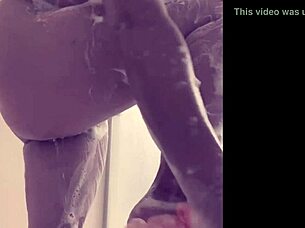 lissa lakes invites you to her shower