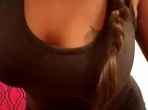 that gordita puta dances hot for me