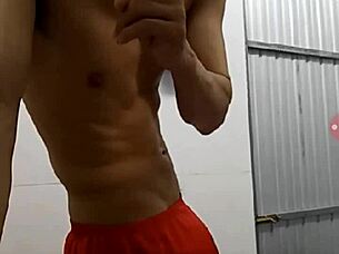 A gay show on Blued featuring various performers