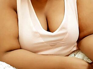 Check out Asian Indian aunty from Assam with big boobs 😍