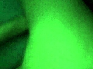 I watch teen sex passionately