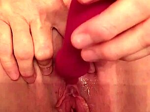 BRANDY CHARLOTTE BLUE SQUIRTS JUICY ORGASMS!