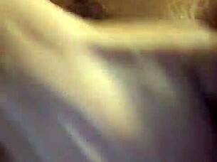 Latina Big Ass Se Masturba