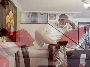 my wife hurt her foot, so i gave her a massage on her vagina. 😏