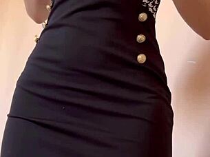 Tiny Girl Maiskii Toys Her Shaved Pussy To Orgasm