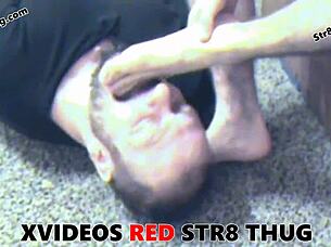 spit on my monster dick 😈