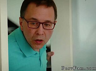 MILF TATTOO FINGERING, SHE LIKES GIRLS