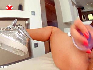 Givemepink Henessy Uses Giant Toys In Her Ass