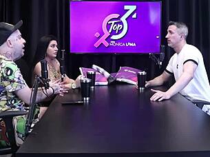 O Fetiche Dele É Ver A Mulher Dando Para Outro Homem Goza Para Isso - Gustavo Asbach Sheer Red