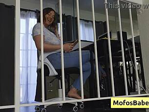 Does Khloe Kingsley Ride and Suck Huge White Cock Deep?