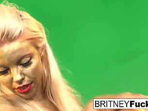 Gold painted lesbian hotties engage in intense sex