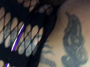 shaun getting her ass pounded part 2, homemade anal 😈