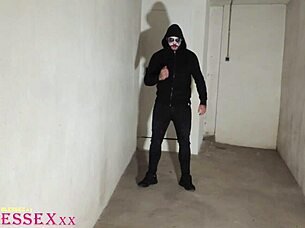 A joke that ends in sex with a teen 18+ in a garage - magic javi & paola hard