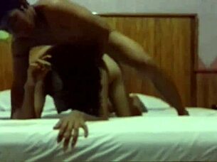 Skinny Amateur Gets Intense Creampie Fucking