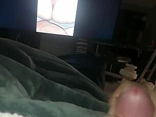 I'am masturbating my cock in solo session