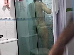 Teen Asks To Use Bathroom With Her In Shower