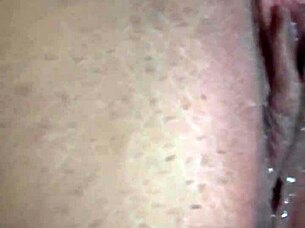 sexi solo masturbation in the scene