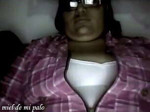 Mi Amiga Itz - Webcam Show with Provocative Teasing