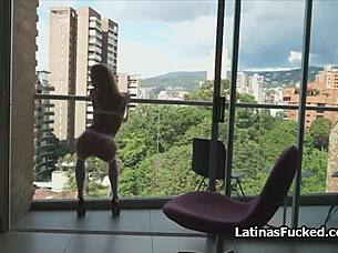 Fucking Perfect Latina Babe In Lingerie Feels Intense Pleasure In Medellin