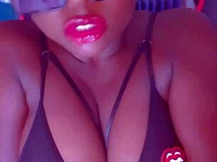 Ebony Mature Woman Masturbates In Sexy Lingerie