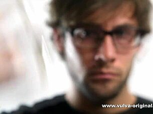 Vulva Original - Erotic Hot Girls' Pussy Scent Turns You On!