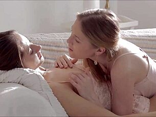 i horny lesbian teen 18+ eat pussy with fingering