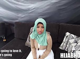 hadiya honey learns to be naughty with allen swift